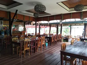 The Sunshine Resort - Restaurant