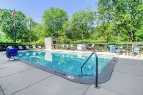 Comfort Inn Raleigh Midtown - Piscine