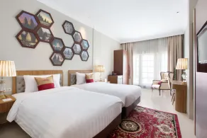 Ramada Suites By Wyndham Solo - Chambre