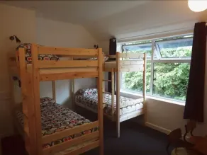 Igloo Hybrid - Room