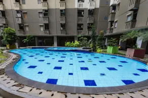 RedDoorz Apartment @ Gateway Cicadas - Pool