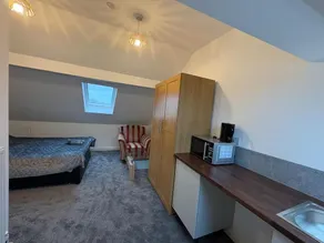 Spacious Double Room Close to Derby City Centre - Værelse