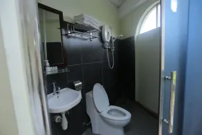 JAM Hotel Kota Warisan Sepang @ ERL Salak Tinggi, KLIA 1-2 & F1 - Salle de bain