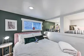 3 Mi to Dtwn Seattle Queen Anne Apartment! - Intérieur