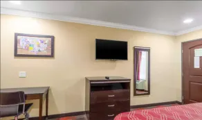 Econo Lodge Inn & Suites Escondido Downtown - Chambre