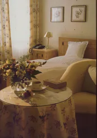 Unser kleines Hotel Café Göbel - Camera