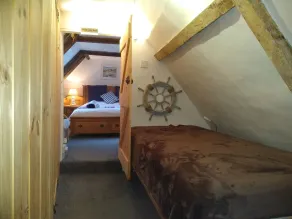 AnchorageWells King Room-Only or the Entire Cottage for 8 with 4 King Ensuite Rooms - Chambre
