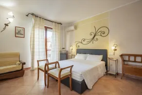 Lola Piccolo Hotel e Appartamenti - Rom