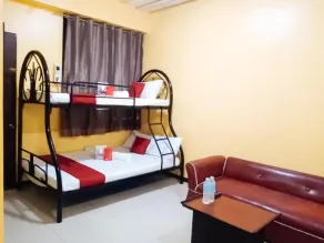 RedDoorz near Baclay Drive Super Metro - Room
