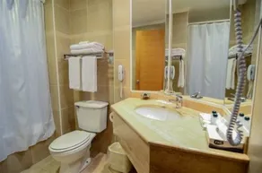 Hotel Diego de Almagro Puerto Montt - Bathroom