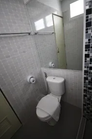 La VIVA Hotel - Baño
