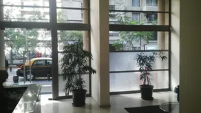 Santiago Aparts - Entrada (vista interior)