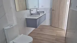 Luxury Beach Penthouse Jacuzzi Lagoon View - Bathroom