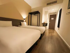 HOTELUX Amsterdam Airport Hotel - Chambre