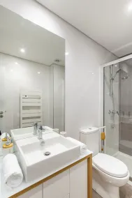 Nell&And&Jess - Bagno
