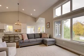 Pearl Lake Retreat w/ Dock & Stunning Views! - Interiör