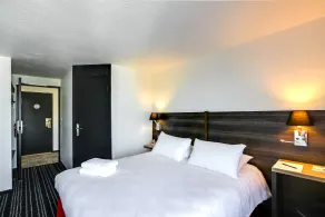 Brit Hotel Reims La Neuvillette - Room
