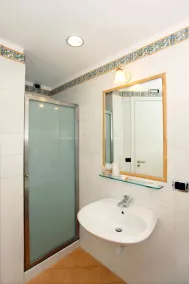 Mendolia Beach Hotel - Salle de bain