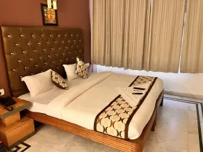 Hotel Gracious - Civil Line - Zimmer