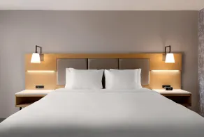 Holiday Inn Philadelphia Arpt-Stadium Area by IHG - Chambre