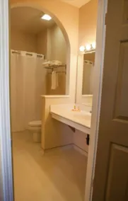 Marinwood Inn & Suites - Salle de bain