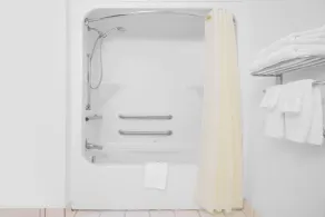 Microtel Inn & Suites by Wyndham Kannapolis/Concord - Salle de bain