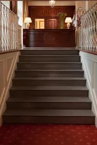 Hotel Executive - Reception