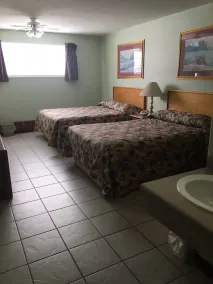 Almada Inn - Rum