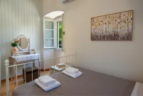 The Old One by All About Paxos - Chambre