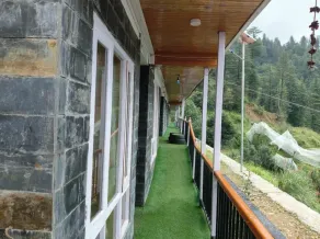 Hari Om Paradise - Lobby