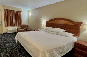 Baymont by Wyndham Troy - Chambre