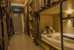 Traveller Bunker Hostel - Chambre