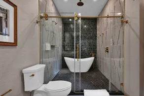 The Miners 1928 Hotel - Bathroom