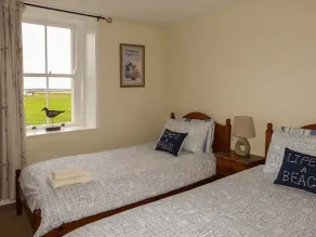 Gulls Hatch - Room