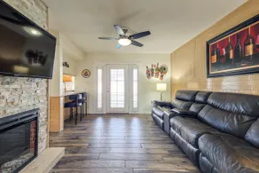 Pool & Personal Bar! 4 Mi to Downtown Mesa Home - Innenbereich