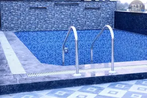 Raghubar Palace - Pool