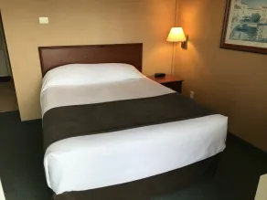Beach Gardens Resort and Marina - Chambre
