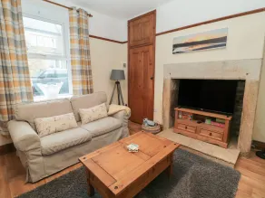 Coras House - Interior