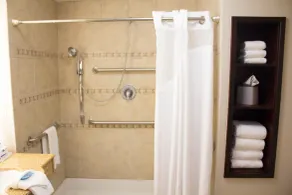 Holiday Inn Express West Jefferson by IHG - Rom
