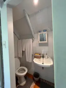 Cozy Camps Bay House with mountain and sea view - Bathroom