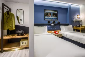 T24 Retro - Room