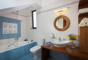 CRISTELIA SEAFRONT & POOL VILLA - Bad