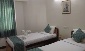 YWCA International Guest House - Room