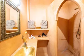 Riad Mboja Chez Ali Baba - Badrum