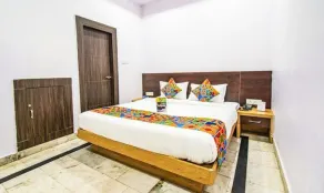 FabHotel Golden Leaf - Nr. Medanta Hospital - Chambre