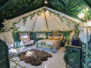 Applejacks Orchard - Room