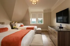 The Abbey Inn & Spa - Chambre