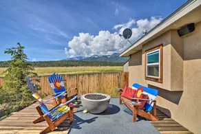 2 Mi to Hot Springs: Nathrop Gem w/ Fire Pit - Interiör