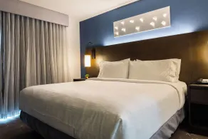 Embassy Suites by Hilton Tulsa I-44 - Room