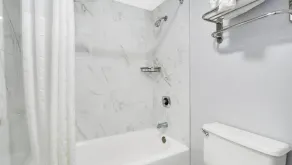 Home 1 Suites Extended Stay - Kissimmee - Badrum